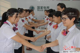 安徽天長(zhǎng) “電姐”學(xué)禮儀，提升服務(wù)水平助力廣告設(shè)計(jì)